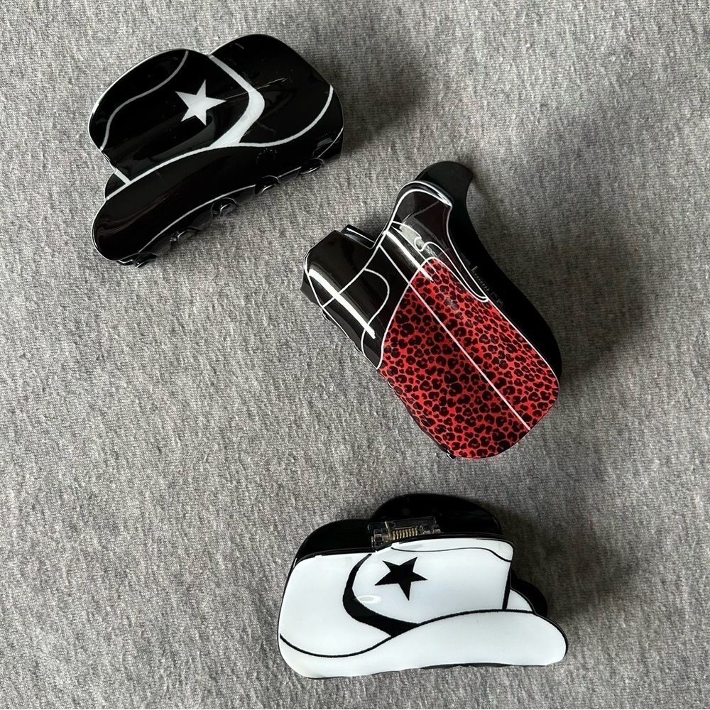 NEW Western Cowboy Hat Hair Claw Clips Bad to Black Trio Black, White & Red-Blk